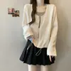 Camiseta Texturizada Falsa de Duas Peças Plus Size com Manga Longa para Mulheres, Novo Estilo para Início de Outono, Caimento Solto, Emagrecimento, Disfarce, Top Jaqueta com Zíper para Mulheres