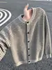 Cardigan Suéter de Tricô Listrado de Alta Inteligência Estilo Retrô Americano Masculino Outono Estilo Old Money Cardigan Suéter Solto Estilo Preguiçoso Roupa Exterior