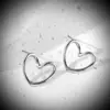 Collar Casual y Versátil de Acero de Titanio con Corazón para Mujer Pendientes de Moda de Celebridad de Internet Set de Pendientes de Cadena para Clavícula de Mujer Decoración