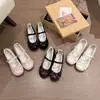 Sapatos Mary Jane com laço de renda estilo japonês para mulheres, novo modelo 2026, adequados para saias, salto grosso, sapatos pequenos de couro estilo Lolita de menina delicada