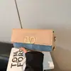 E-commerce Transfronteiriço Mulheres 2026 Tendência de Moda Casual Bolsa Feminina de Alto Valor Estilo Coreano Retro Ombro Único Transversal Bolsa Feminina Quadrada Pequena