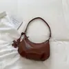 Otoño 2026 Nuevo Estilo Coreano Bolso Dumpling Moda Retro Bolso de Hombro Único Cruzado Bolso de Axila Simple Elegante Ambiente Relajado