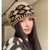 Gorro de lana grueso estilo Fair Isle holgado para mujer, cálido para invierno, para circunferencia de cabeza grande, con protección para las orejas, gorro de punto adelgazante