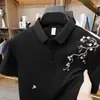 2026 Verano Nuevo Polo Bordado Manga Corta para Hombre Casual Cuello Camisero Estiloso Corte Delgado Versátil Top Camiseta Moderno
