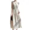 Estilo Nuevo Primavera y Verano 2025 Estilo Perezoso Vestido de Satén Sedoso con Cuello en V Cintura Alta Plateado Elegante Versátil Vestido Largo para Mujer
