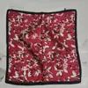 Pañuelo cuadrado estampado de leopardo bufanda coreana femenina de seda versátil pañuelo para el pelo bufanda retro flor de anacardo pañuelo cuadrado pequeño venta al por mayor