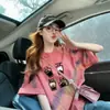 Camiseta Solta de Algodão Puro com Estampa Dopamine Colorida para Mulheres Estilo Fofo Estampa de Gato Top de Comprimento Médio Valoriza Curvas para Tamanhos Grandes