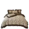 Conjunto de cuatro piezas de algodón lavado de lino estilo princesa retro francés para otoño e invierno, nueva funda de edredón de encaje, sábana, sábana bajera, ropa de cama