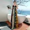 Em estoque Foto Real Verão Novo Estilo Chinês Combinação de Cores Estampado Vestido de Alça Elegante Retrô Longo