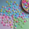 Acessórios de resina diy flor de cinco pétalas arredondada superfície brilhante simples fresco elegante pequena flor brincos de tarraxa acessórios para cabelo acessórios