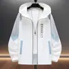 Jaqueta com Capuz Proteção Solar Masculina para Adolescentes de Verão, Roupa de Exterior da Moda, Corte Amplo, Tamanho Grande, Casaco Leve e Respirável com Proteção Solar