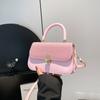 Bolso Pequeño 2025 Nueva Moda Primavera Verano Bolso Cuadrado Pequeño Axila Viajero Bolso de Mujer Estilo Extranjero Bandolera de un Hombro