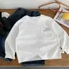 Camiseta de Manga Larga para Niño Bangcheng 2026 Otoño Nueva Camiseta Básica con Estampado de Letras para Niños Ropa Versátil para Niños Clase A