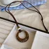 Collar con Colgante de Cachorro Juguetón y Manzana Adecuado para Verano, Cadena Larga Tejida para Suéter Dopamina Linda para Mujer