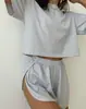 Conjunto de Pijama Listrado Tricotado Blusa Soltinha de Manga Curta e Shorts Moderno Pode Ser Usado Fora de Casa Casual Roupa de Casa Pijama Listrado Feminino