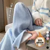 Pantalones de maternidad para otoño e invierno, forrados de polar, nuevo estilo 2026, ajuste cómodo, no apretados en la barriga, adecuados para figuras petite, pantalones de pierna ancha de chenilla, colección de otoño