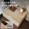 Mesita de noche moderna minimalista estilo italiano, modelo nuevo 2026 para dormitorio del hogar, madera maciza, lujo ligero con un toque de alta gama