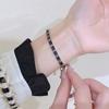 Pulsera de perlas explosivas, diseño de nicho femenino, pulsera de alto sentido, estilo Joker retro, joyería de mano para pareja, venta al por mayor