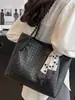 Bolsas Estilosas e Modernas de Alta Capacidade, Novas Bolsas Femininas Primavera 2026, Bolsas de Ombro da Moda para o Dia a Dia, Bolsas Tote Populares