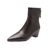 Moda Versátil Tacón Grueso 2026 Bota Elástica Punta Fina Botines Cortos para Mujer Botas Chelsea Para el Trabajo Adelgazante Altura Oculta Tela Nueva