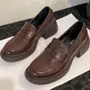 ¡Da vueltas sin cansarte! 2026 Nuevos Mocasines Retro Estilo JK Academia Británica Forrados de Felpa Puntera Redonda Piel Suave Suela Gruesa para Mujer