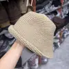 Sombrero Cubo de Lana de Nuevo Estilo Transfronterizo Otoño e Invierno con Borde Medio Plegado Moda Femenina Versátil Temperamento Adelgazante para la Cara Sombrero de Punto Cálido