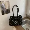 Bolsa de ombro com poá estilo coreano para mulheres, nova coleção outono/inverno 2026, grande capacidade, versátil, adequada para o trabalho, bolsa tote fashion