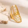 Anillo de Acero Inoxidable Transfronterizo, Personalizado, Sencillo, Moderno y de Alta Gama, Anillo Asimétrico Calado Color Dorado de 18K que Conserva el Color