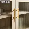 Manija de Puerta de Armario de Bambú de Latón Moderna Americana Lujo Accesible Escandinava Simple Dorada Cajón Gabinete Gabinete de Vino Manija Pequeña