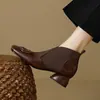 Nuevos zapatos planos versátiles de moda para mujer de otoño, zapatos cuadrados con hebilla cuadrada en forma de V para el trabajo, punta cuadrada, estilo retro francés, tacón grueso, colección 2026