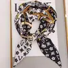 Elegante Bufanda Decorativa Pequeña de Tiras Largas de Anacardo Retro Negra Versátil para Primavera y Verano Diadema Bufanda de Primavera y Otoño para Mujer Bufanda Delgada