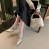 Tacones de Aguja Rojos de Cuero de Alta Gama con Hebilla Estilo Francés para Mujer, Zapatos de Trabajo Elegantes de Tacón Bajo con Punta Afilada para Viajar al Trabajo y Vestir por la Noche