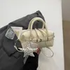 Bolso Boston Súper Moderno Diseño de Nicho Bolso Pequeño 2026 Nuevo Bolso Cruzado Versátil Bolso Tote Pequeño para Mujer