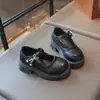 Zapatos de Cuero para Niños 2026 Primavera y Otoño Nueva Moda Zapatos de Rendimiento Mariposa con Pedrería Estilo Coreano Zapatos de Princesa para Niñas