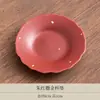 Posavasos de té con forma de pétalo, esmaltado en rojo y salpicado de oro, base de cerámica para taza de té Kung Fu, agarradera aislante del calor, accesorio para ceremonia de té en casa, portavasos individual