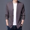 Primavera e Outono Novos Homens Malha Cardigan Exterior Wear Suéter de meia-idade e jovens homens Moda Slim-fit xadrez suéter de malha para homens