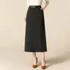 Saia de Lã Fashion para Mulheres Outono e Inverno 2025 Nova Saia Midi de Cintura Alta com Fenda nas Costas Saia Tubinho de Lã com Bolinhas