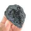 Cueva de Cristal Natural Ágata Marroquí Negra Galvanizada Racimo de Cristal Cristal de Color Galvanizado Piedra Cruda Recipiente del Tesoro Racimo de Cristal Al Por Mayor