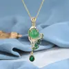 Set de Phoenix Dorado Plateado 18K Laiyi Collar con Colgante de Calcedonia Verde Ágata Roja Soporte para Colgante Joyería Estilo Palacio