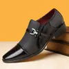 Amazon AliExpress Más Vendido Transfronterizo Zapatos Casuales de Moda Estilo Británico Punta Puntiaguda Zapatos para Novio de Boda 25802