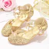 Zapatos de Princesa para Niñas Moda Nuevas Sandalias de Verano Zapatos Grandes de Pedrería para Niños Estilo Coreano Rosas Transpirables Zapatos para Niños