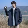 Camisa blanca para hombre, primavera y otoño, corte holgado, a rayas, de manga larga, estilo casual, adecuada para adolescentes, tallas grandes, camisa-chaqueta versátil con textura