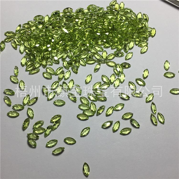 天然橄榄石马眼3*6