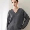 Suéter Konsaini 100% cachemira pura para mujer, suéter de cachemira cepillado con cuello en V, suéter base de punto pullover para otoño e invierno para mujer
