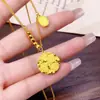 Colar com Pingente da Sorte Antigo Dourado CNC Gelo Quebrado para Mulheres, Corrente de Clavícula Fashionable Leve Luxo Brilhante Contas Disco