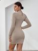 2026 Europeu e Americano Sexy de Inverno com Manga Longa, Gola Halter, Recortes em Tricô, Vestido Bodycon Esticável para Festa