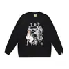 Marca moderna de estilo japonês com estampa de desenho animado de cabeça de macaco, nova blusa de moletom casual de gola redonda em terry de corte solto para homens e mulheres, adequada para adolescentes no outono e inverno