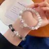 8 Pulseras de Mariposa Geniales Diseño Nicho Femenino Lujo Ligero Dulce Combinable Estudiante Mejor Amiga Pulsera