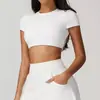 Camiseta deportiva de yoga de manga corta ajustada sin espalda europea y americana transfronteriza, top corto de tenis sexy ruso anti-transparencias