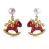 Aretes Rojos para Mujer 2026 Año del Caballo Zodiaco Año Nuevo Aretes de Perla Lujo Ligero Estilo de Gama Alta Elegante Artículo Más Vendido para Año Nuevo